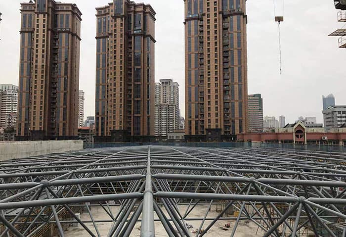 邢台螺栓球网架结构